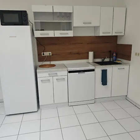 2 Zentral In Fuer 11 Personen, Familien Und Firmen